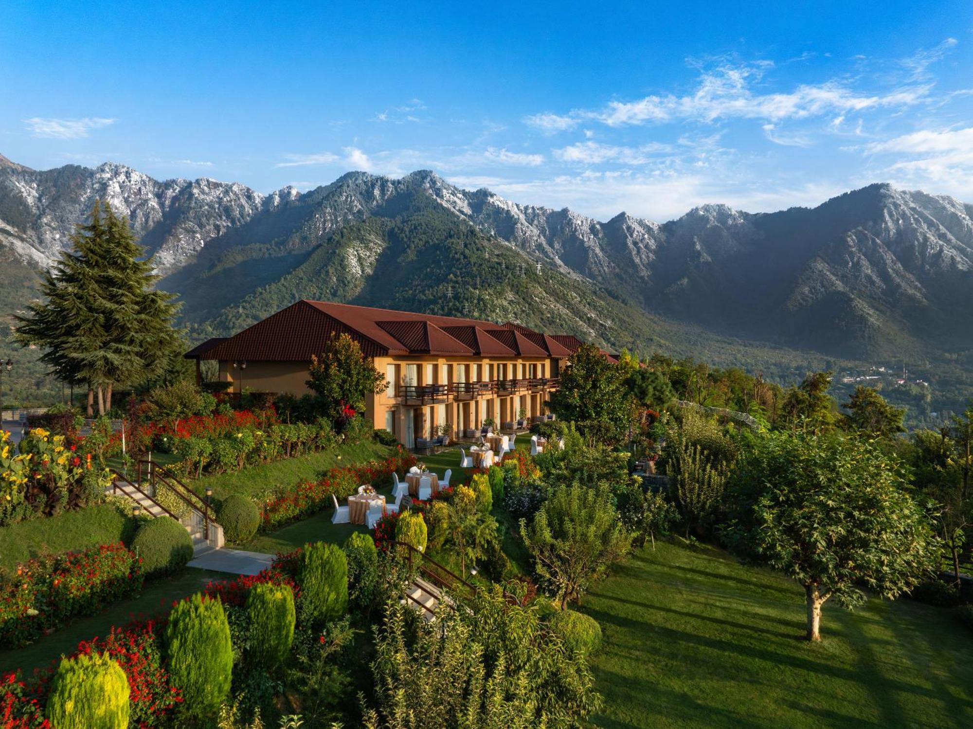 Hotel Taj Dal View Srinagar Exteriér fotografie