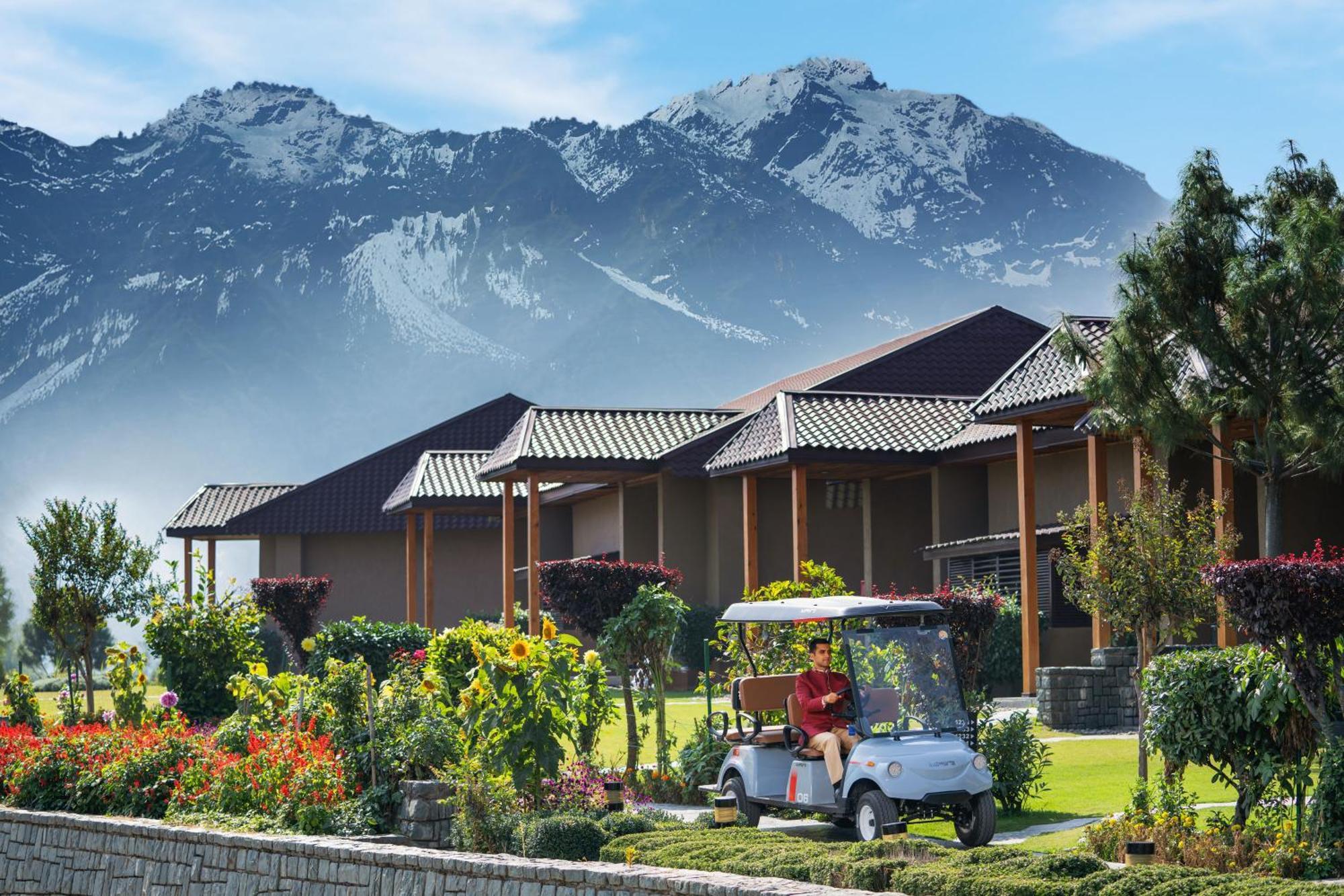 Hotel Taj Dal View Srinagar Exteriér fotografie
